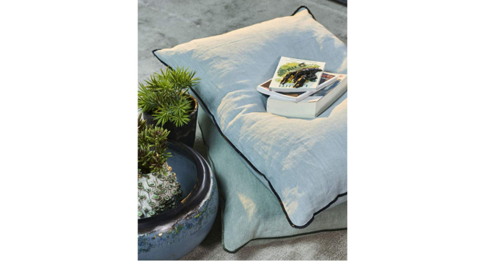 Lot 2 coussins Home Spirit en tissu, lin ou velours