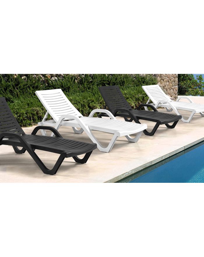 Lot 23 bains de soleil Zelinda