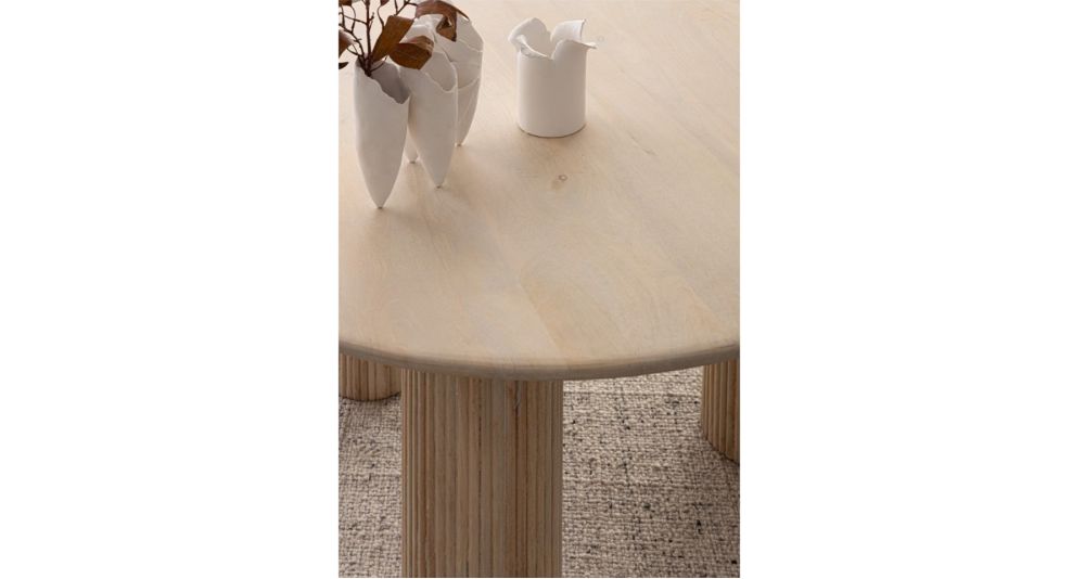 Table ronde 120 cm à pieds cannelés Dacca